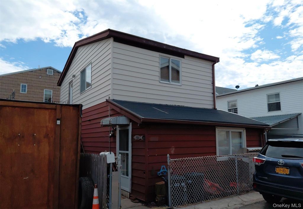 22 Nova Court, Brooklyn, NY 11229