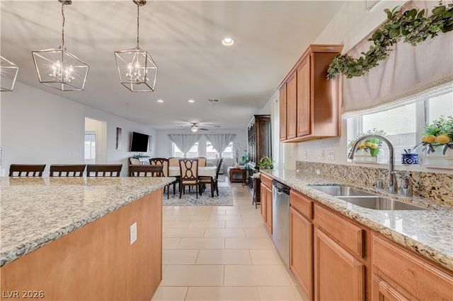 1408 Fantastic Court, North Las Vegas, NV 89081