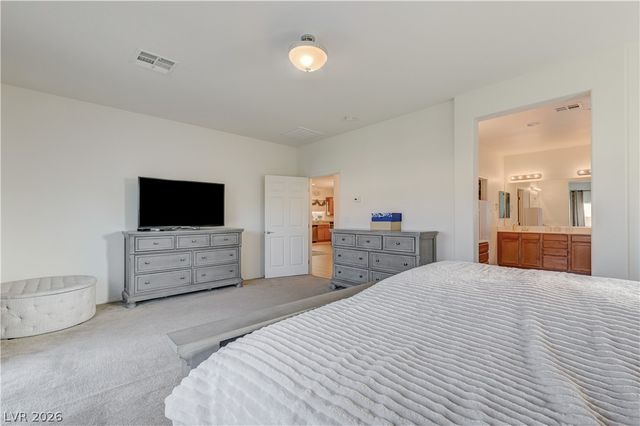 1408 Fantastic Court, North Las Vegas, NV 89081