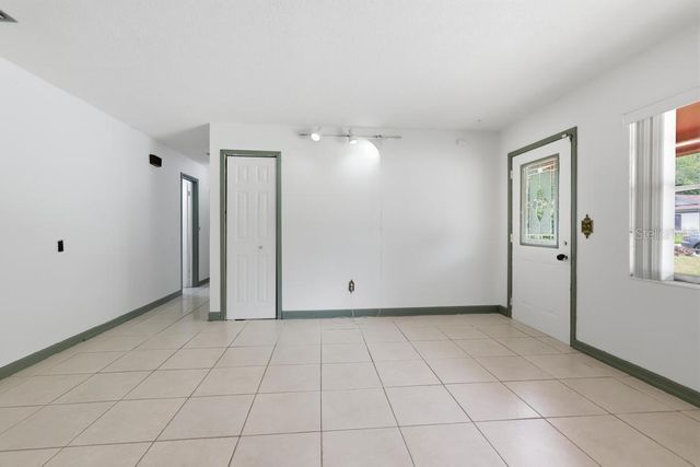 812 W FRANKLIN AVENUE, Deland, FL 32720