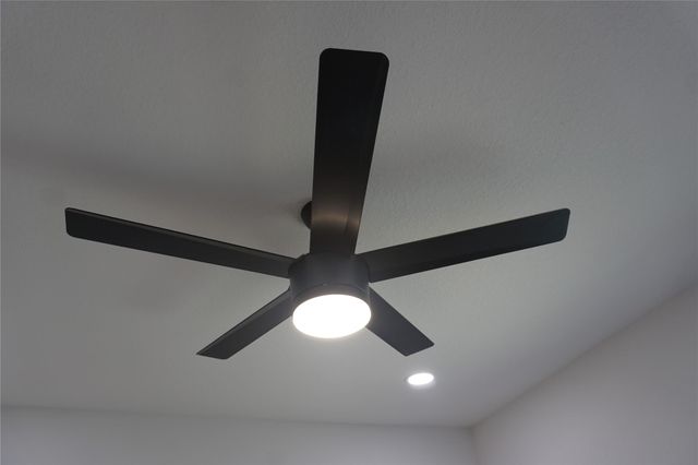 11387 Underwood Street, Willis, TX 77318