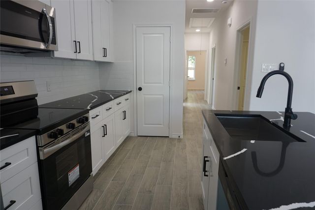 11387 Underwood Street, Willis, TX 77318