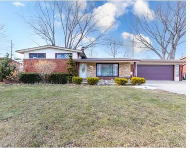 8729 KIDLEY Drive Drive, Sterling Heights, MI 48314