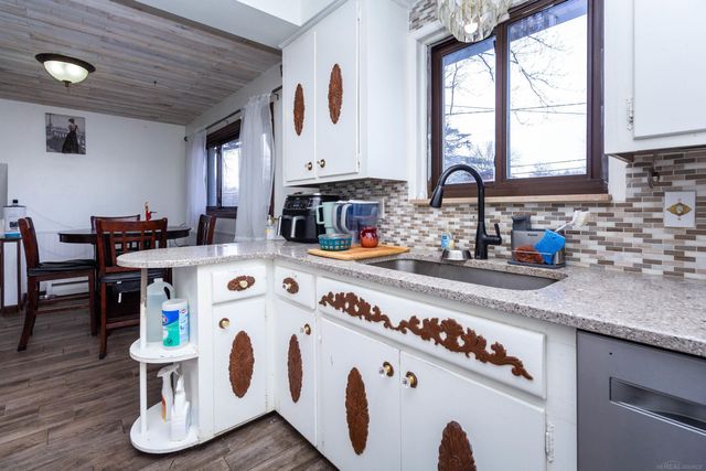 8729 KIDLEY Drive Drive, Sterling Heights, MI 48314