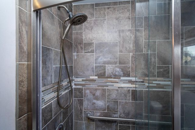 8729 KIDLEY Drive Drive, Sterling Heights, MI 48314