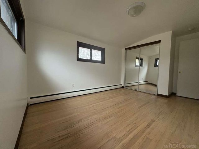 8729 KIDLEY Drive Drive, Sterling Heights, MI 48314