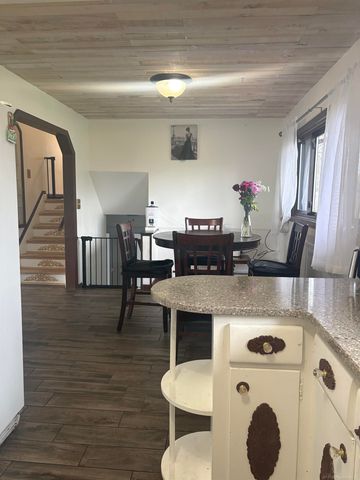 8729 KIDLEY Drive Drive, Sterling Heights, MI 48314