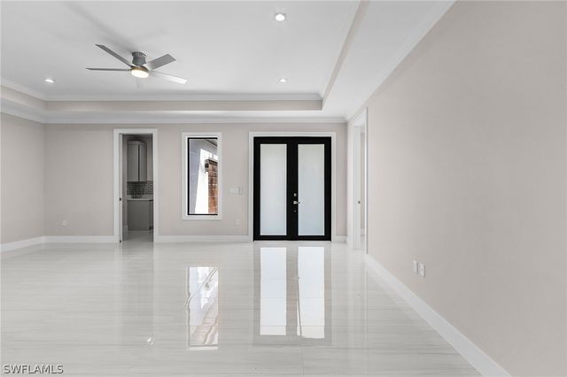 3043 28th AVE SE, Naples, FL 34117