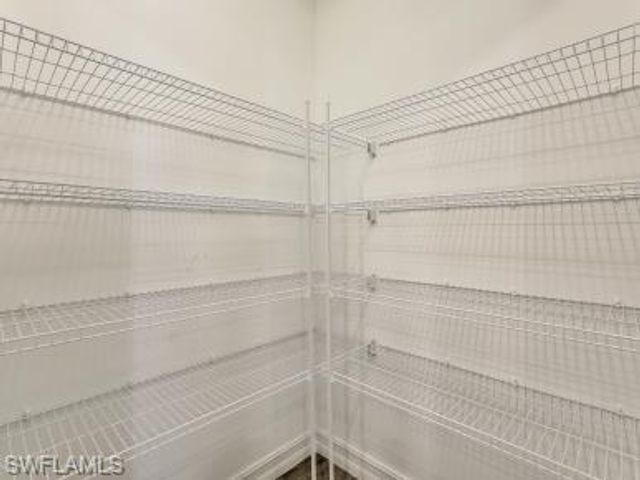 259 Tamarindo LN, Naples, FL 34114