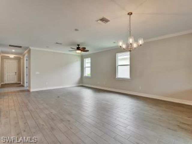 259 Tamarindo LN, Naples, FL 34114