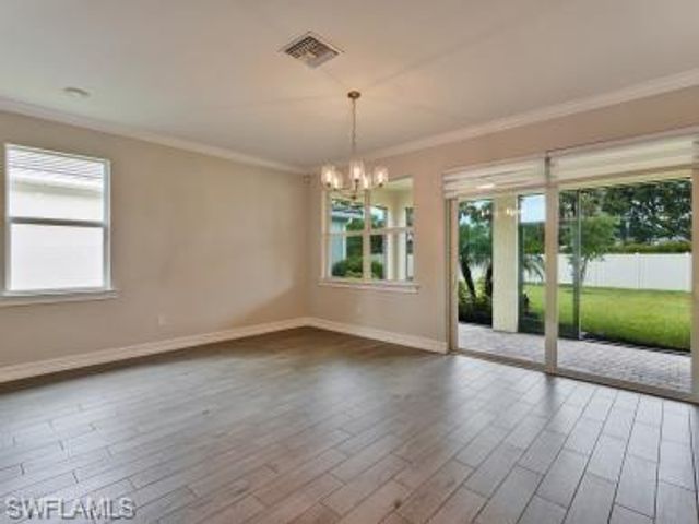 259 Tamarindo LN, Naples, FL 34114