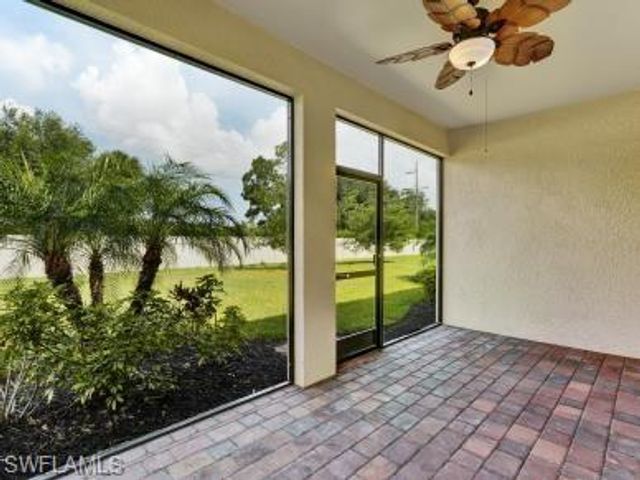 259 Tamarindo LN, Naples, FL 34114