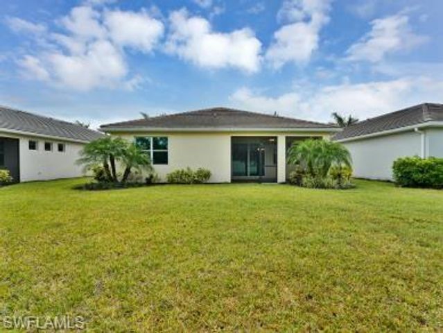 259 Tamarindo LN, Naples, FL 34114