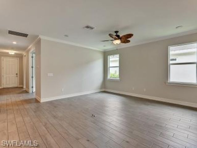 259 Tamarindo LN, Naples, FL 34114