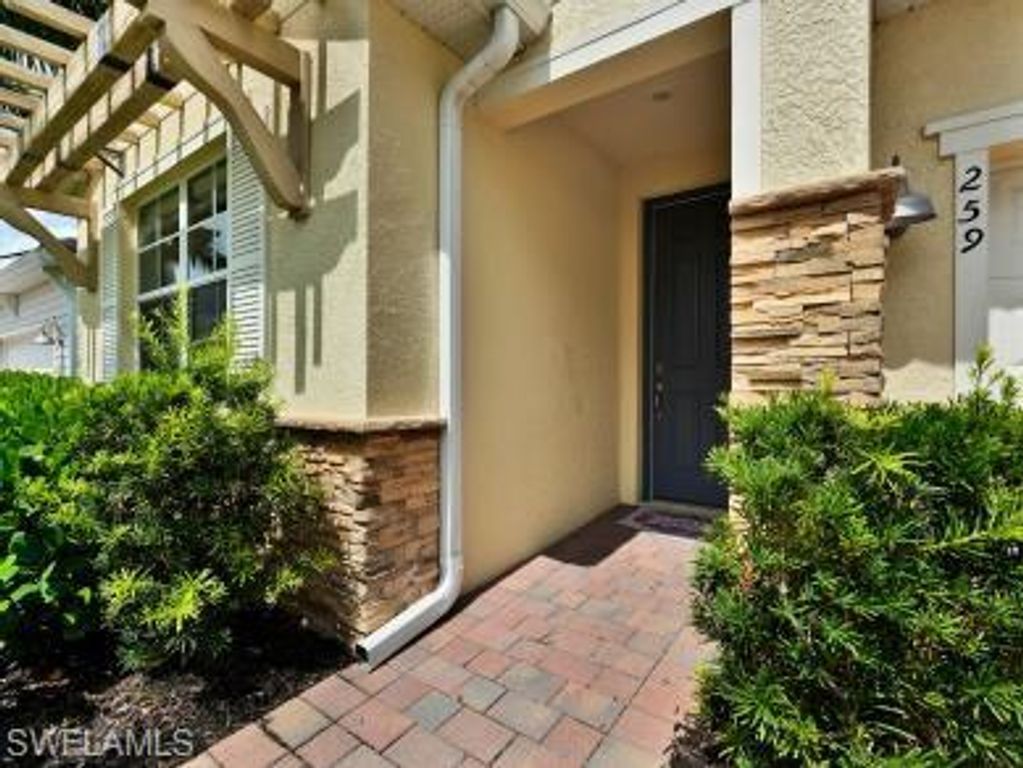 259 Tamarindo LN, NAPLES, FL 34114 — photo 5