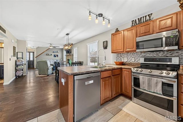 140 Majestic Lakes Boulevard, Moscow Mills, MO 63362
