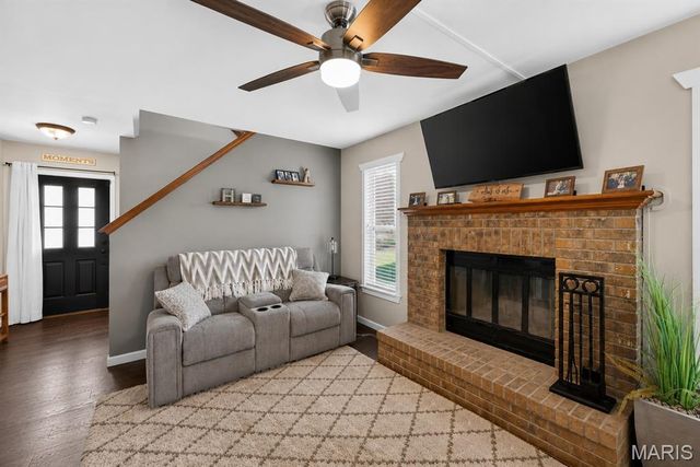 140 Majestic Lakes Boulevard, Moscow Mills, MO 63362