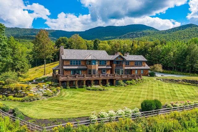 675 Putnam Forest Road, Stowe, VT 05672