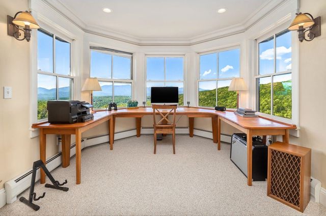 675 Putnam Forest Road, Stowe, VT 05672