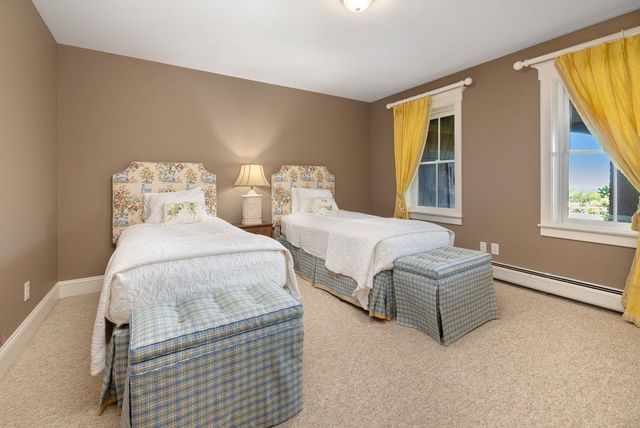 675 Putnam Forest Road, Stowe, VT 05672