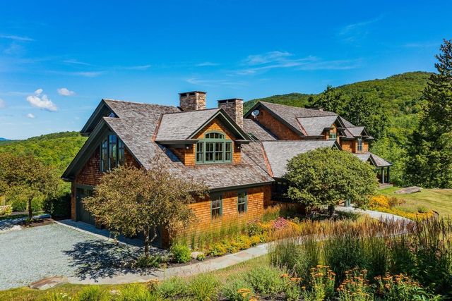 675 Putnam Forest Road, Stowe, VT 05672