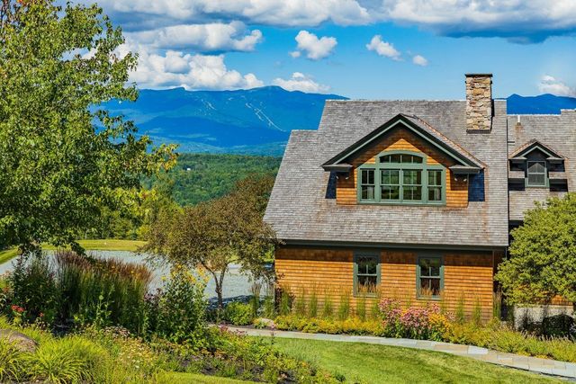 675 Putnam Forest Road, Stowe, VT 05672