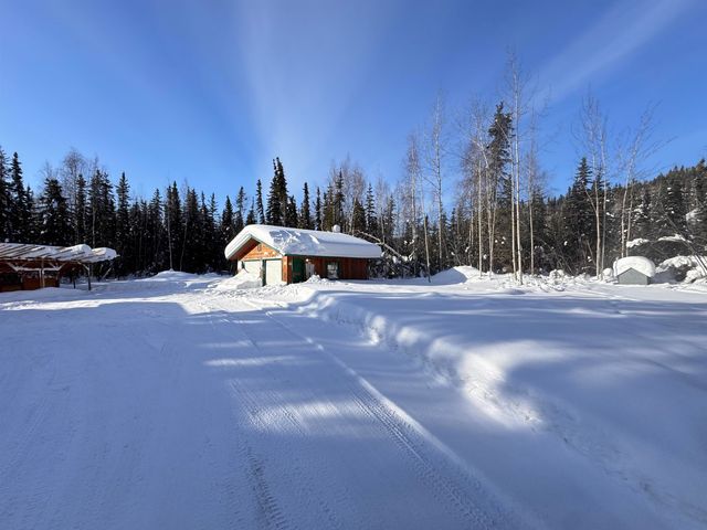 3443 ROSIE CREEK ROAD, Fairbanks, AK 99709