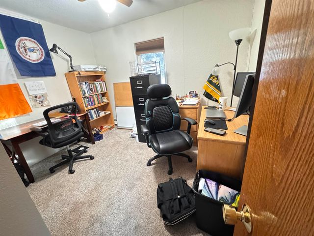 3443 ROSIE CREEK ROAD, Fairbanks, AK 99709