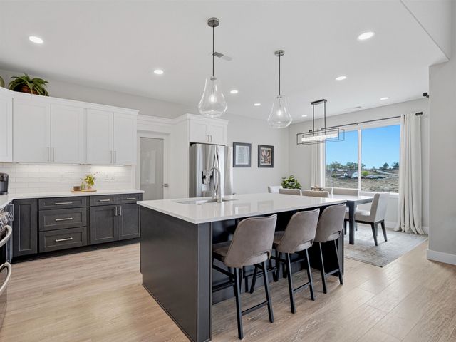 2431 Hidden Valley Drive, Grand Junction, CO 81507