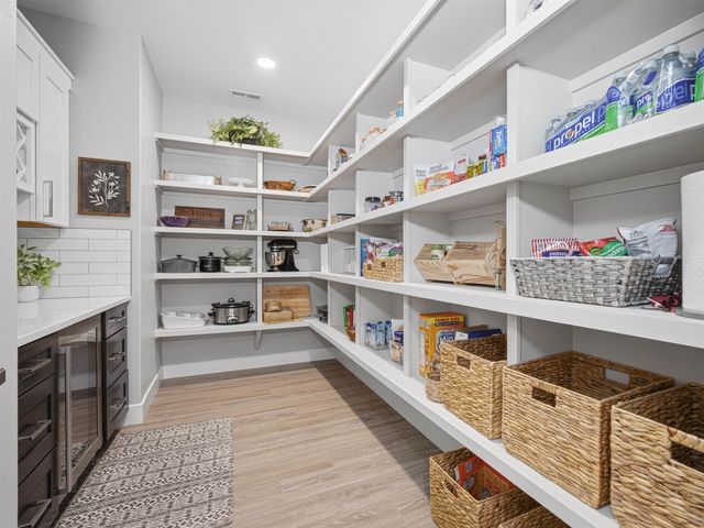 2431 Hidden Valley Drive, Grand Junction, CO 81507