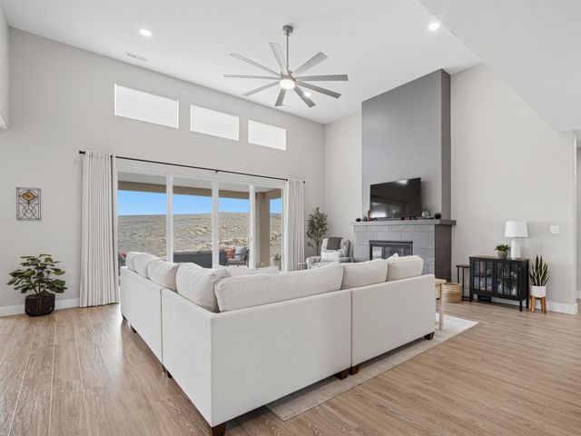 2431 Hidden Valley Drive, Grand Junction, CO 81507