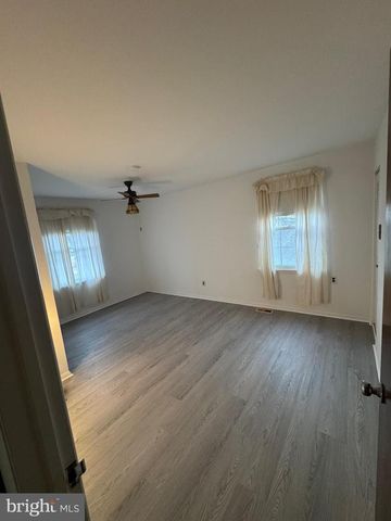 4741 RIVER RD, Pennsauken, NJ 08110