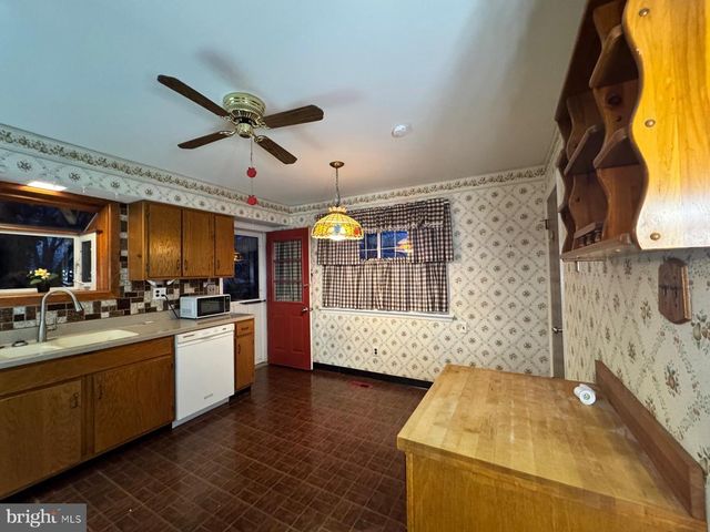 4741 RIVER RD, Pennsauken, NJ 08110