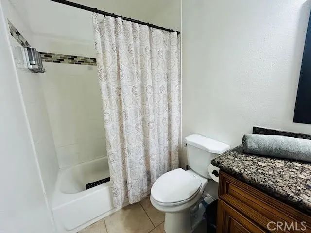 7304 Exeter Street E, Paramount, CA 90723