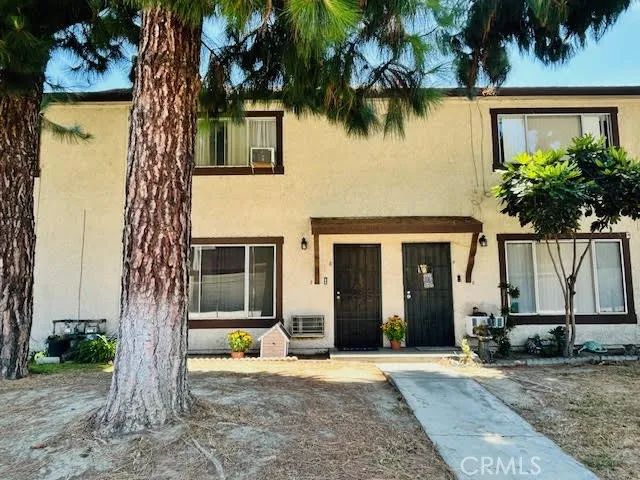 7304 Exeter Street E, Paramount, CA 90723