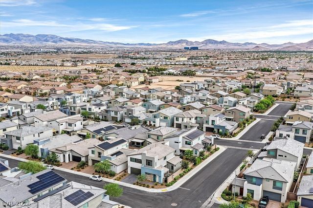 4195 West Landberg Avenue, Las Vegas, NV 89141
