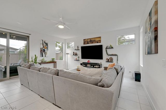4195 West Landberg Avenue, Las Vegas, NV 89141