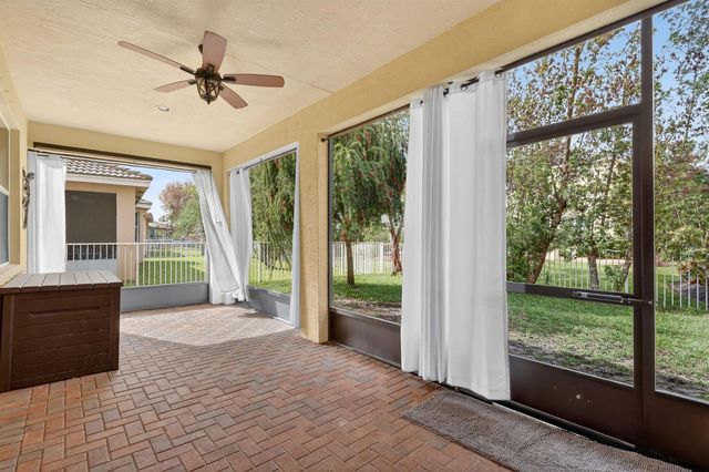 11741 SW Bennington Circle, Port St. Lucie, FL 34987
