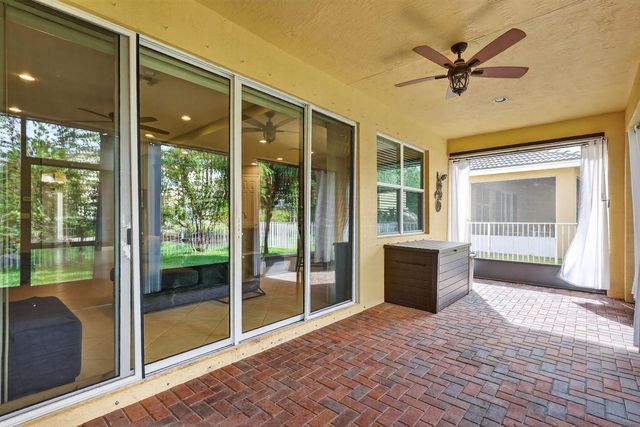 11741 SW Bennington Circle, Port St. Lucie, FL 34987