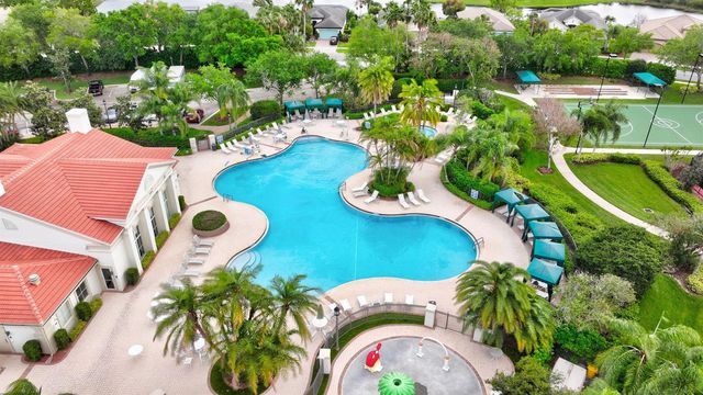 11741 SW Bennington Circle, Port St. Lucie, FL 34987