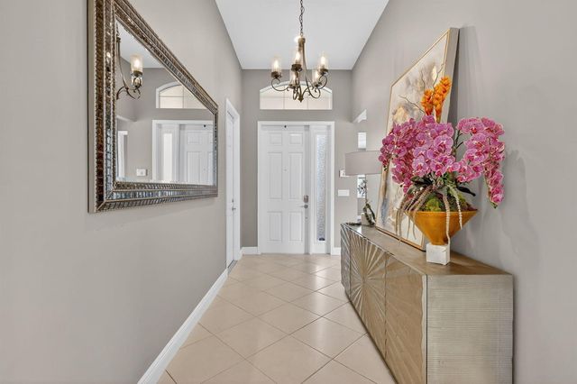 11741 SW Bennington Circle, Port St. Lucie, FL 34987