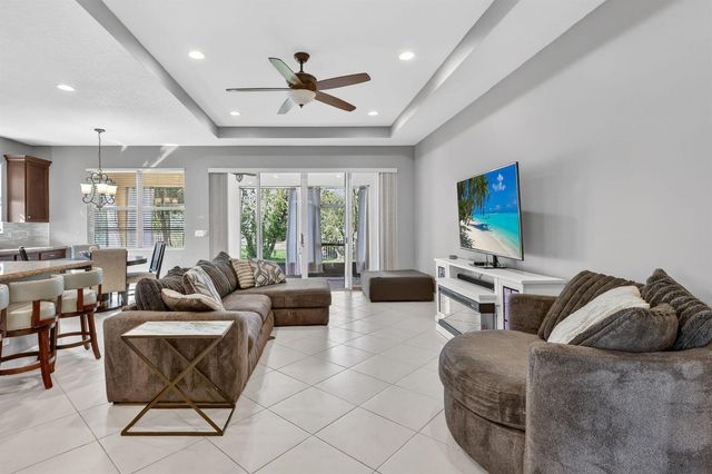 11741 SW Bennington Circle, Port St. Lucie, FL 34987