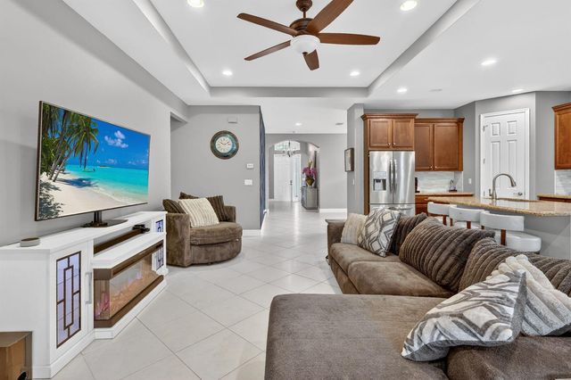 11741 SW Bennington Circle, Port St. Lucie, FL 34987
