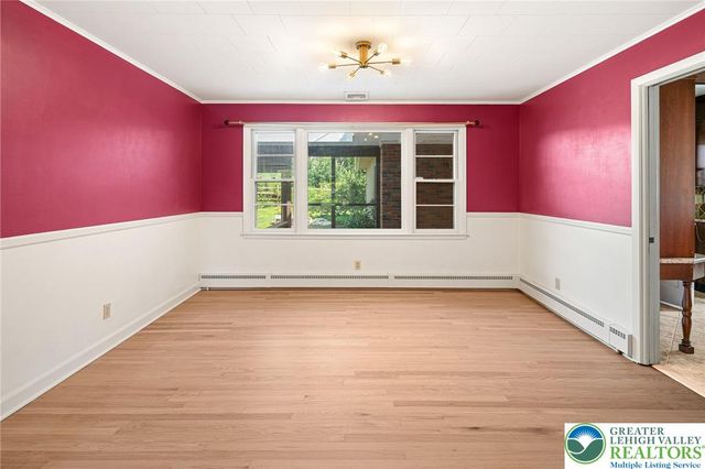 2705 Chew Street, Allentown City, PA 18104