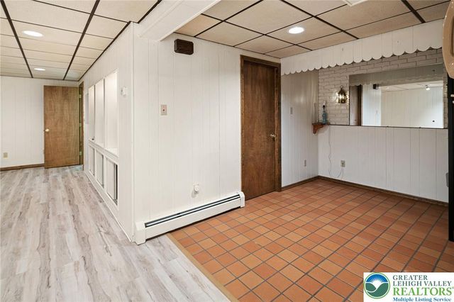 2705 Chew Street, Allentown City, PA 18104