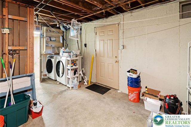 2705 Chew Street, Allentown City, PA 18104