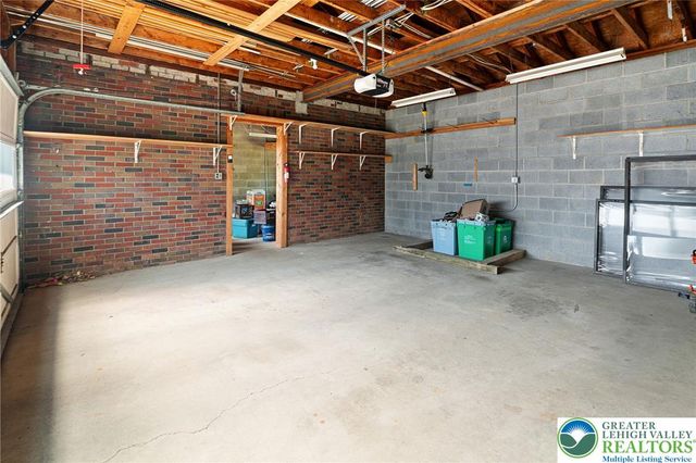 2705 Chew Street, Allentown City, PA 18104