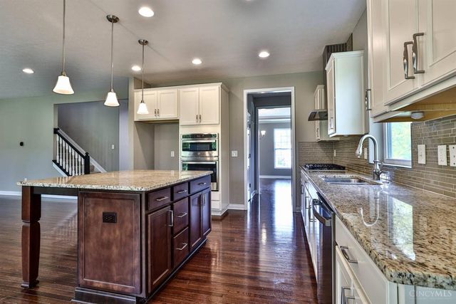 382 Brier Creek Drive, Miami Twp, OH 45140