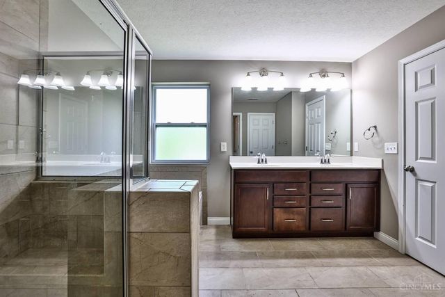 382 Brier Creek Drive, Miami Twp, OH 45140