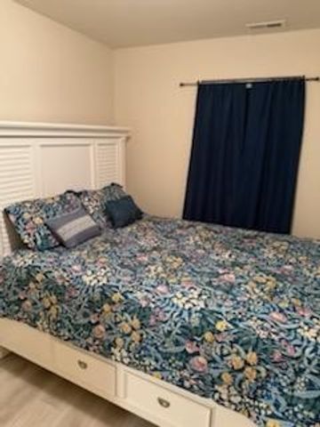 205 Nixon Way, La Vergne, TN 37086